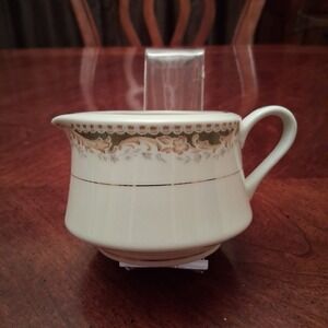 Signature Collection Queen Anne Fine China Creamer Japan Gold Trim Floral Scroll